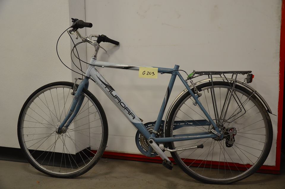 CERCASI PROPRIETARIO MI | city bike Aurora | ID: 1701292200-g209